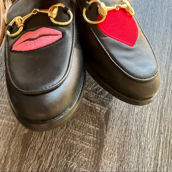 Gucci Princetown Lips and Heart Embroidered Fur Lined Mules US 5 Retail $1050 - Picture 8 of 10